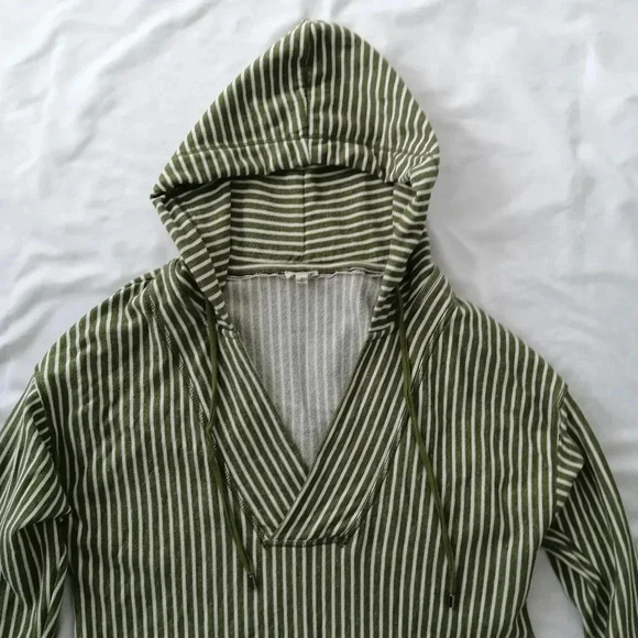 Anthropologie Pilcro Wharfside V Neck Hooded Sweatshirt Green White Stripe Small - Picture 11 of 16
